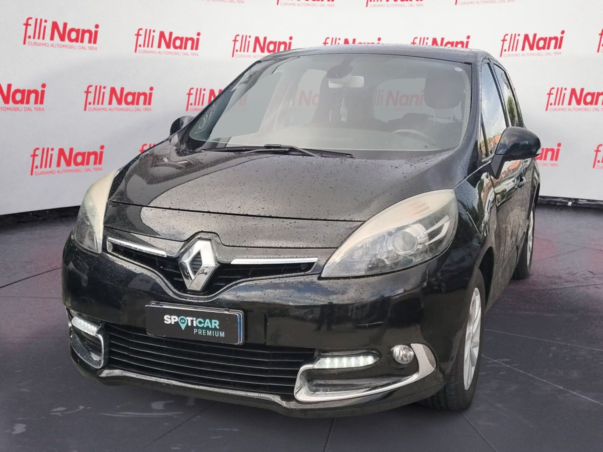 Renault Sc&eacute;nic X-Mod 1.5 dCi 110CV Attractive del 2014 usata a Massa