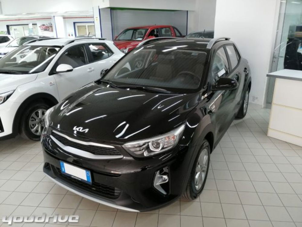 Kia Stonic nuova a Napoli (19)