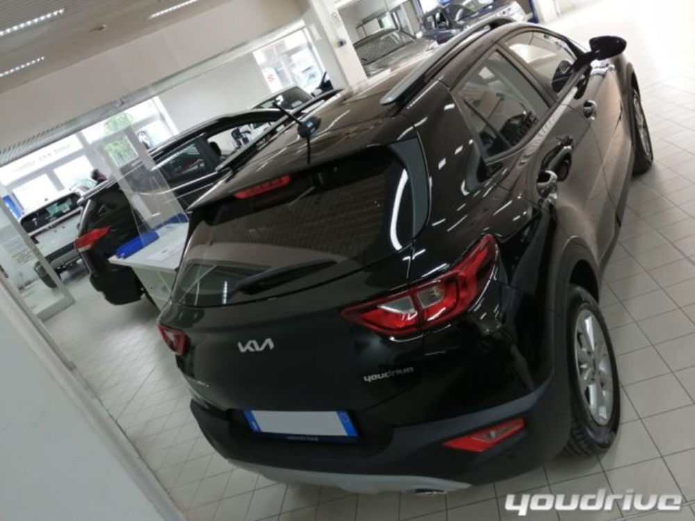 Kia Stonic nuova a Napoli (20)