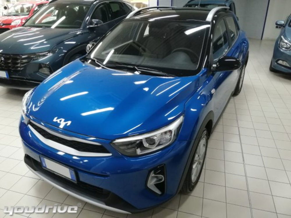 Kia Stonic nuova a Napoli (19)