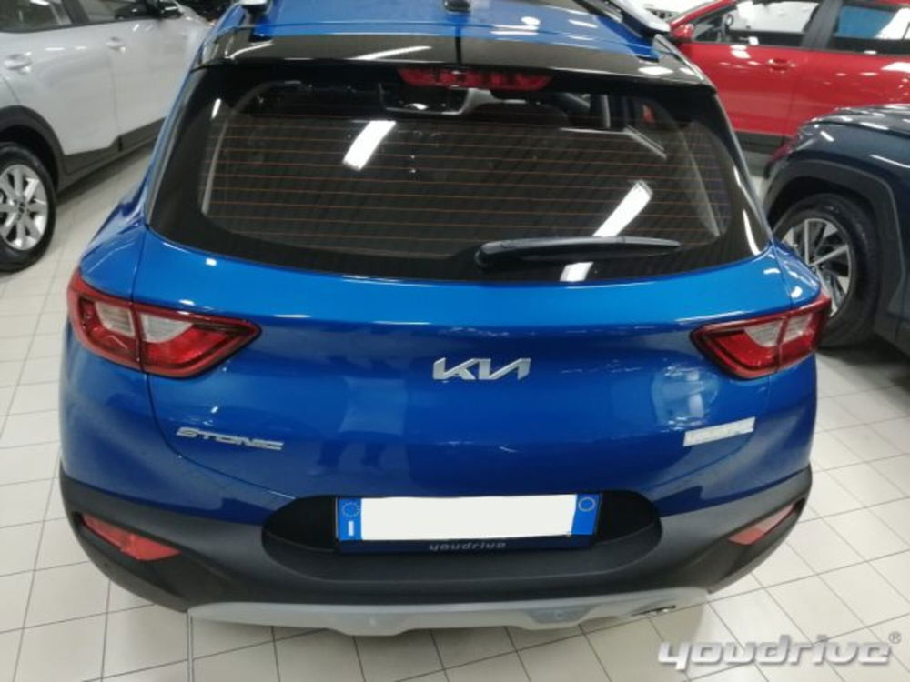 Kia Stonic nuova a Napoli (4)