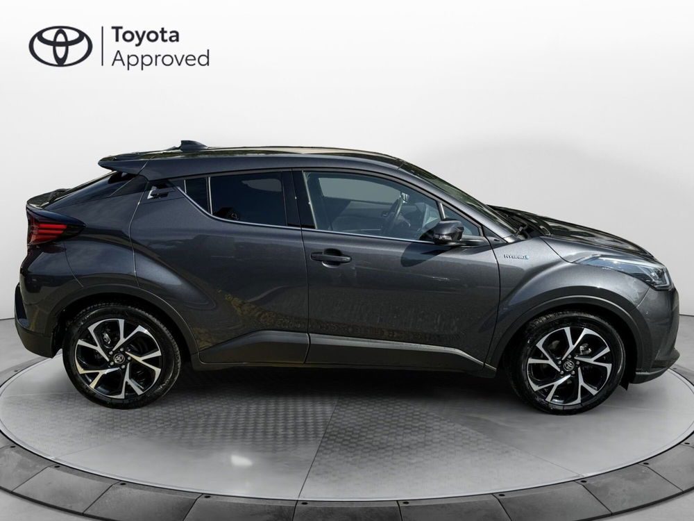 Toyota Toyota C-HR usata a Como (13)