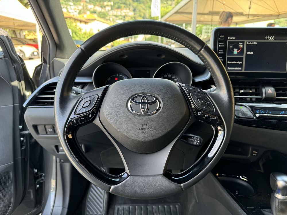 Toyota Toyota C-HR usata a Como (9)