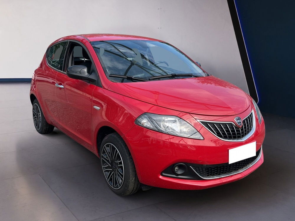 Lancia Ypsilon usata a Torino (2)