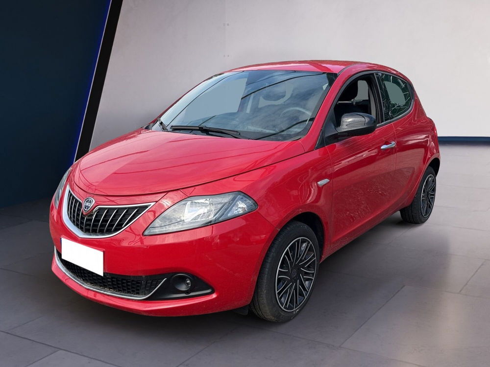 Lancia Ypsilon usata a Torino (3)