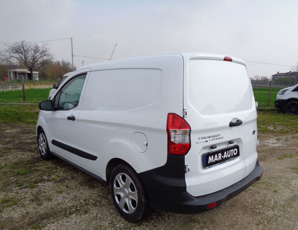 Ford Transit Courier usata a Treviso (2)