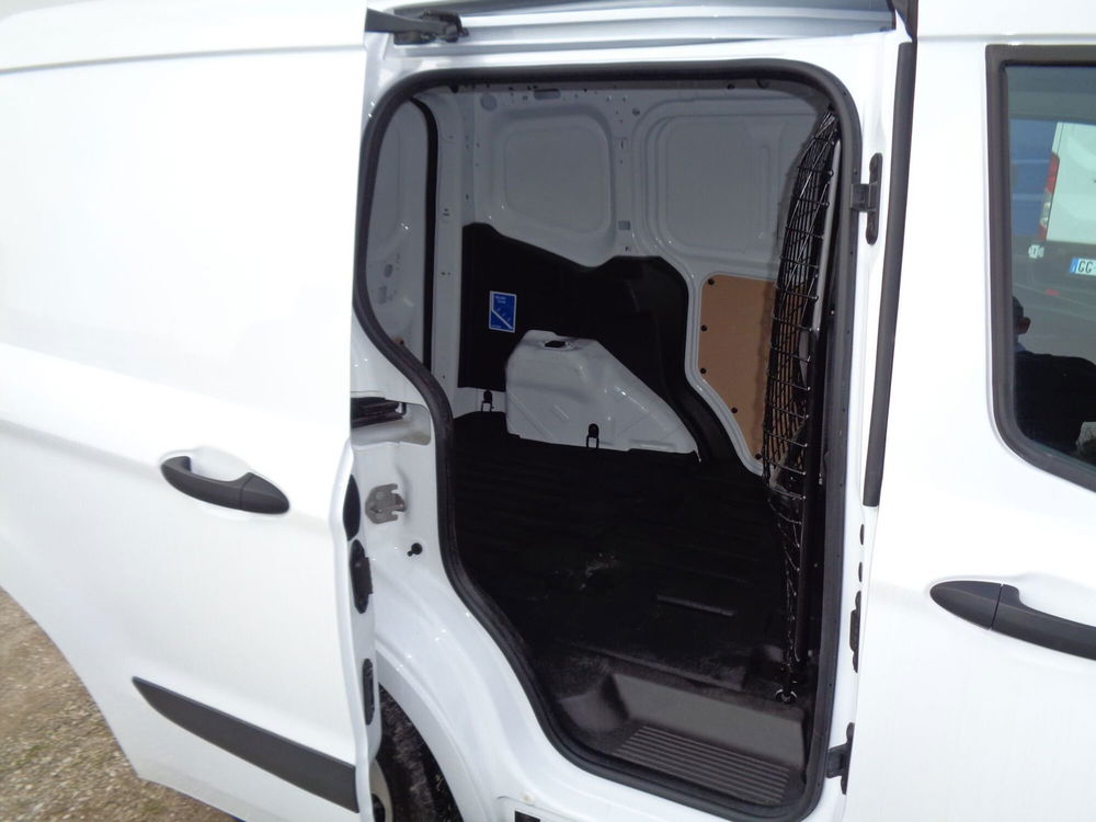 Ford Transit Courier usata a Treviso (9)