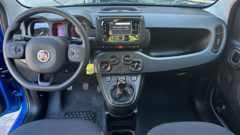 Fiat Panda Cross nuova a Lecco (6)