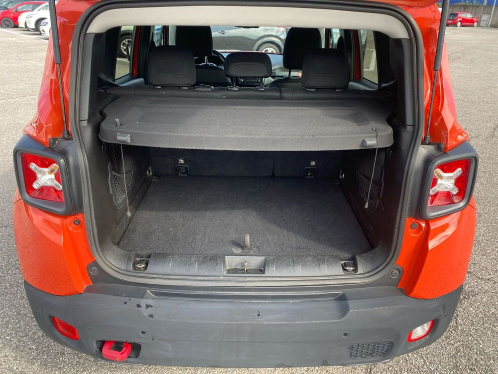 Jeep Renegade usata a Pordenone (16)