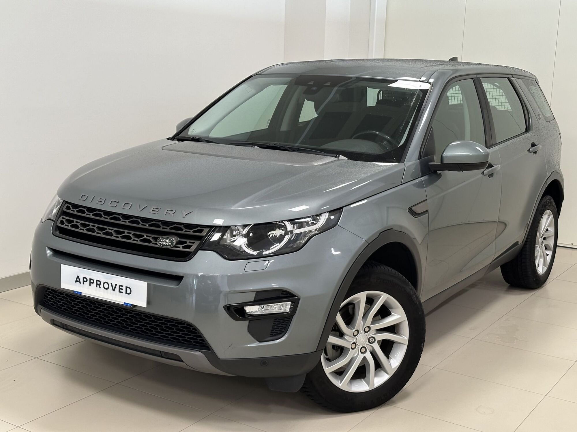 Land Rover Discovery Sport 2.0 TD4 150 CV SE  del 2018 usata a Lodi