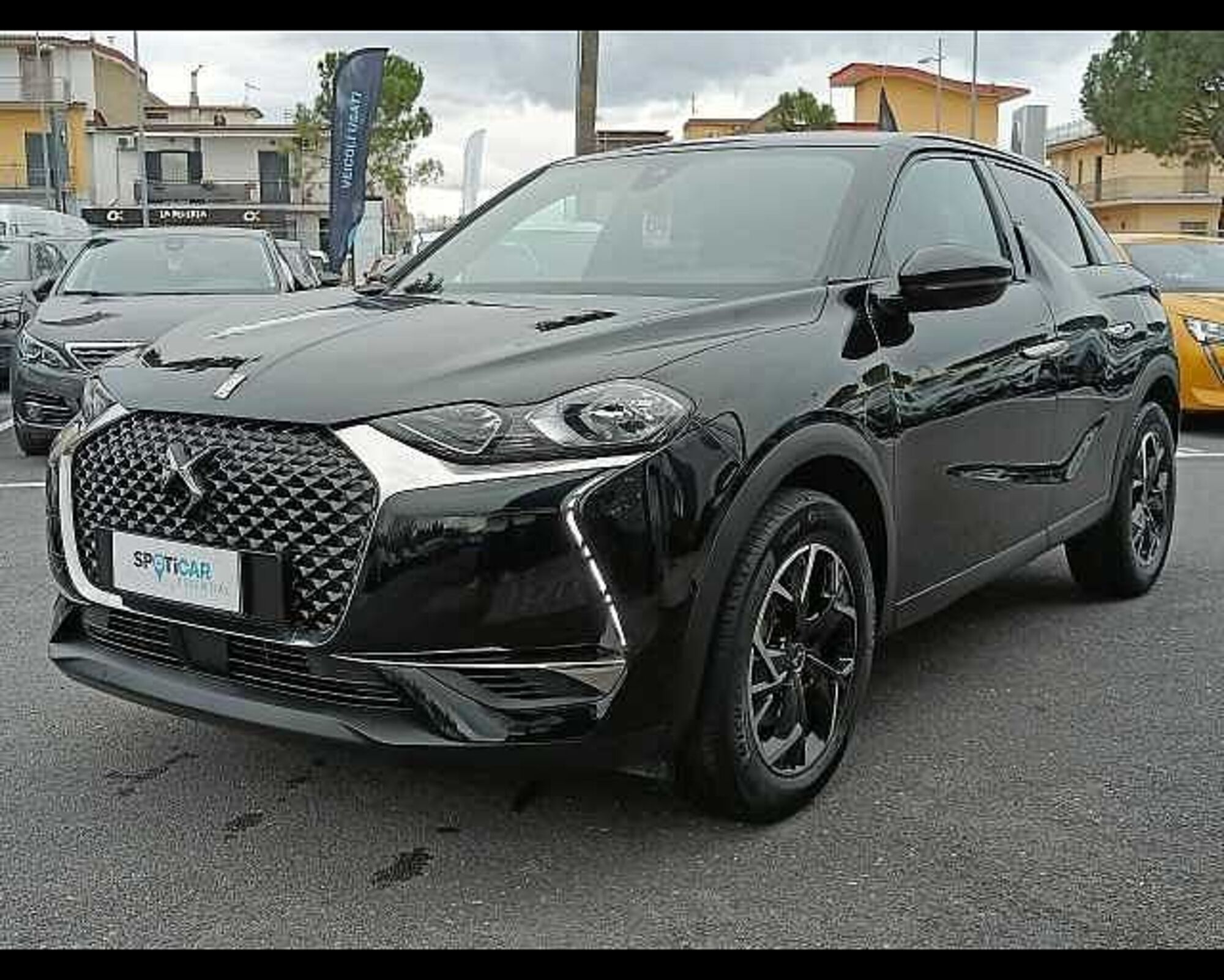 Ds DS 3 DS3 1.5 bluehdi Bastille Business 130cv auto del 2021 usata a Casoria