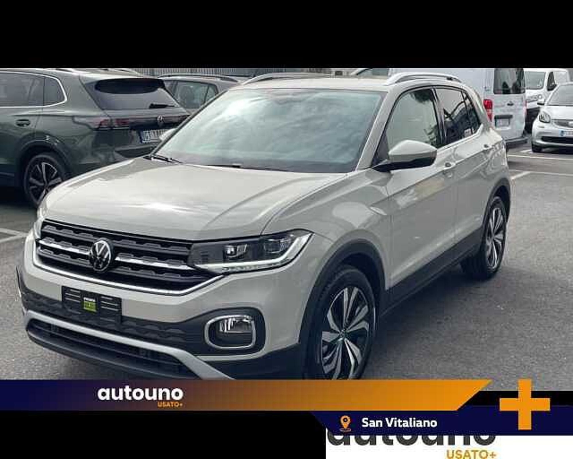 Volkswagen T-Cross 1.0 TSI 110 CV Advanced nuova a Casoria