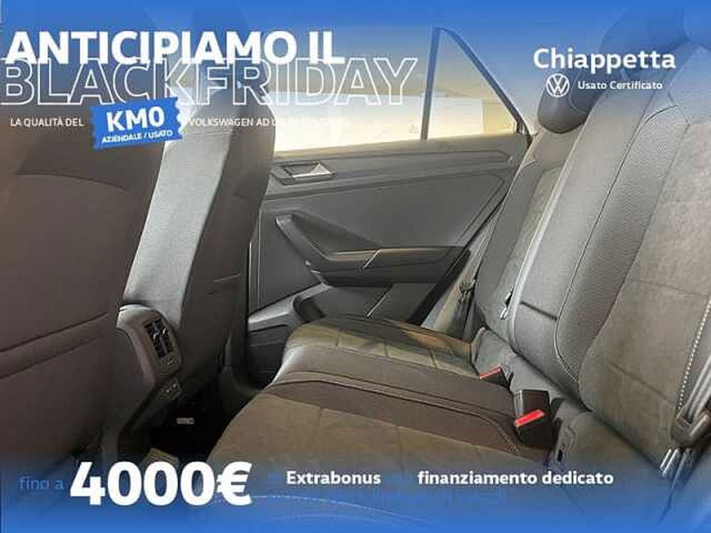 Volkswagen T-Roc nuova a Cosenza (8)