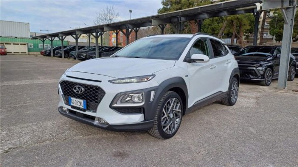 Hyundai Kona usata a Bari