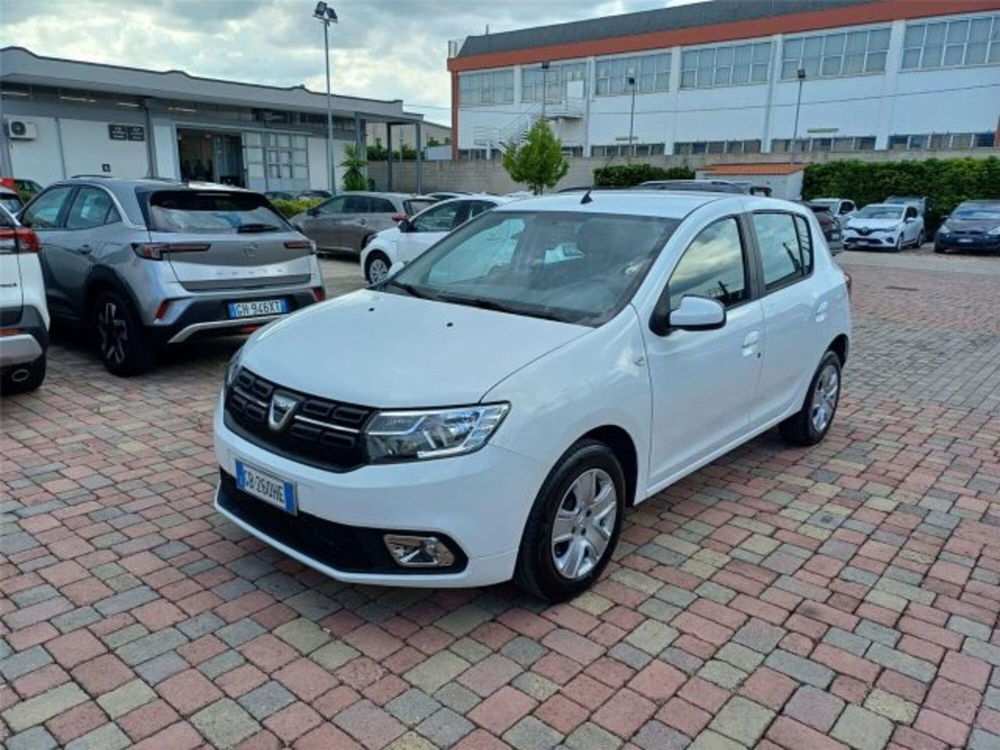 Dacia Sandero usata a Bari (2)