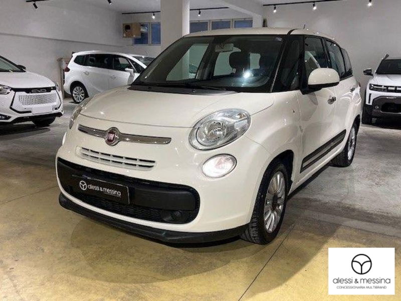 Fiat 500L Living 1.6 Multijet 105 CV Lounge del 2015 usata a Caltagirone