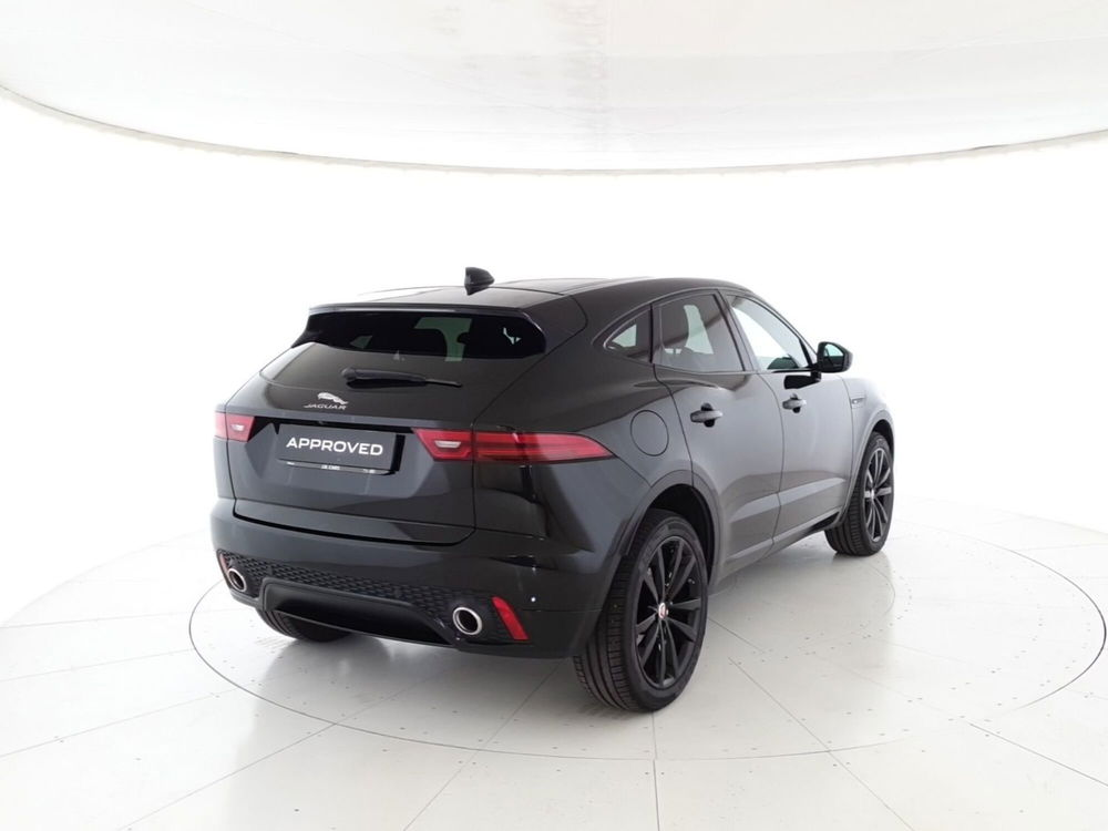 Jaguar E-Pace usata a Monza e Brianza (2)