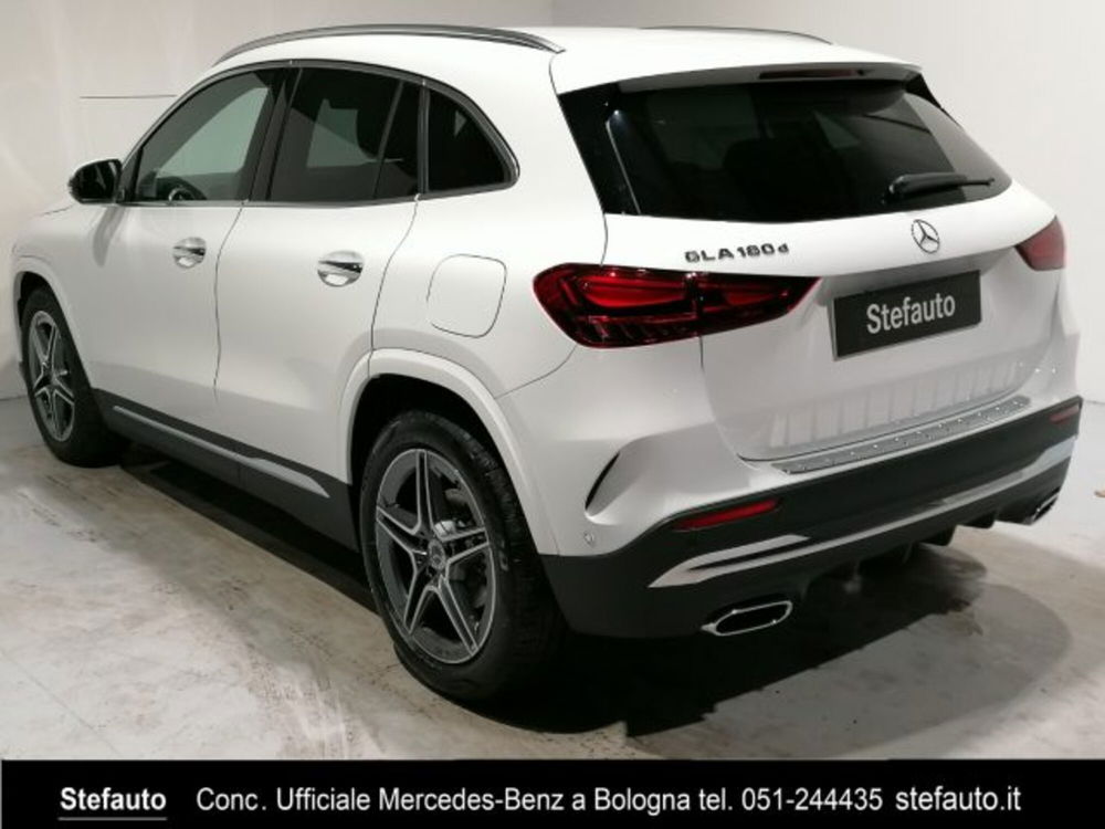 Mercedes-Benz GLA SUV nuova a Bologna (5)