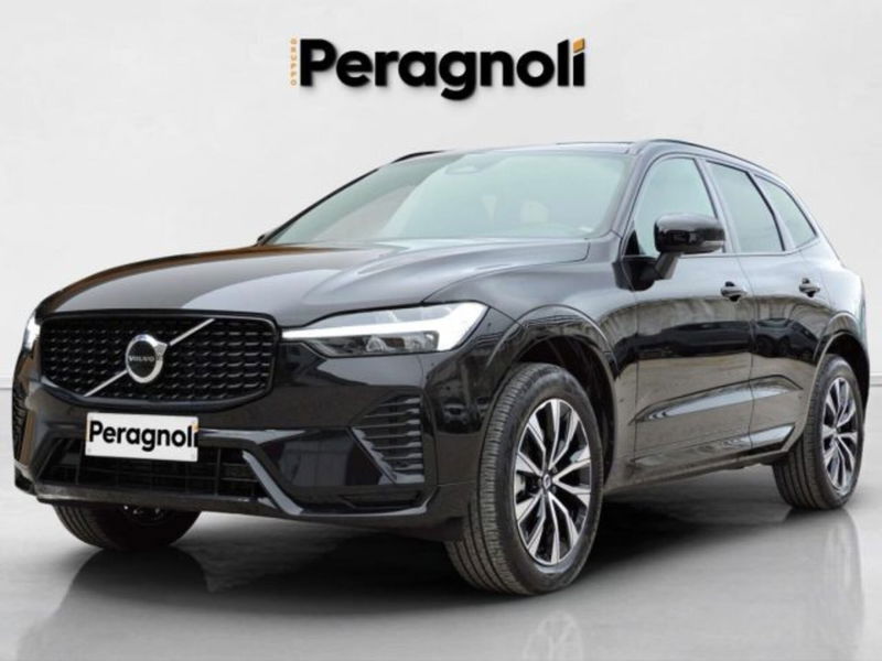 Volvo XC60 B4 automatico Plus Dark  nuova a Firenze