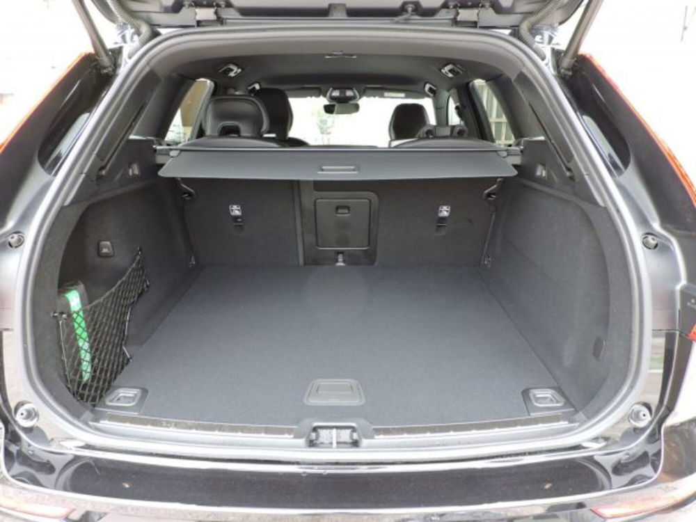 Volvo XC60 nuova a Firenze (7)