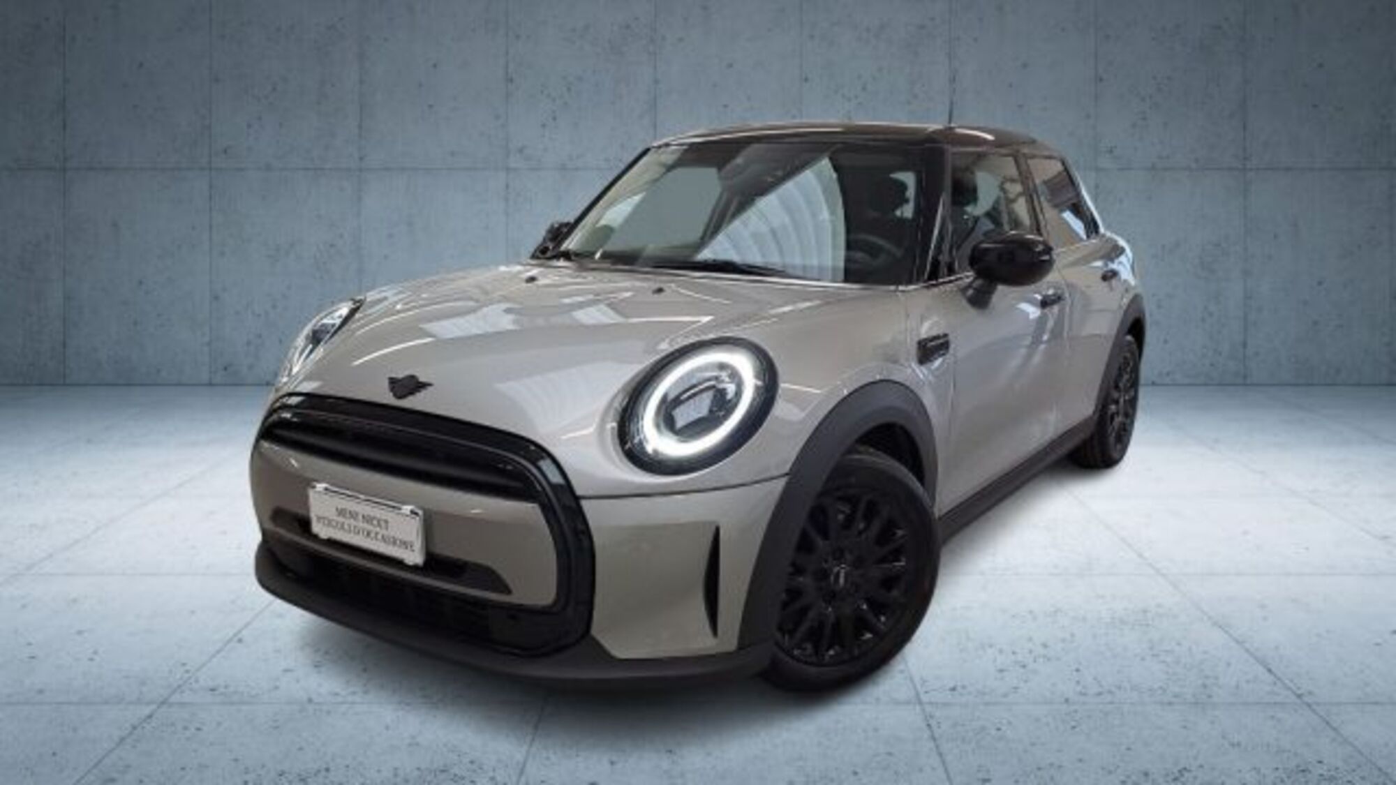 MINI Mini 1.5 Cooper 5 porte  del 2023 usata a Verona