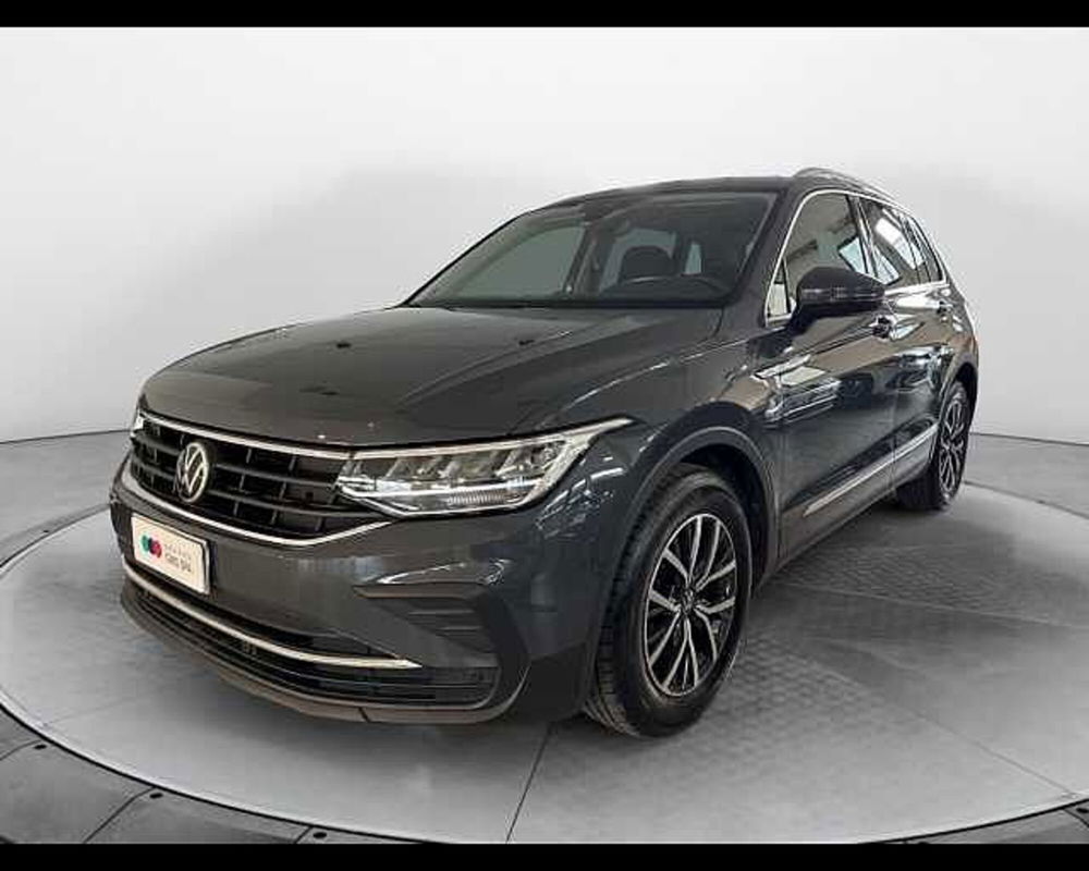 Volkswagen Tiguan usata a Prato