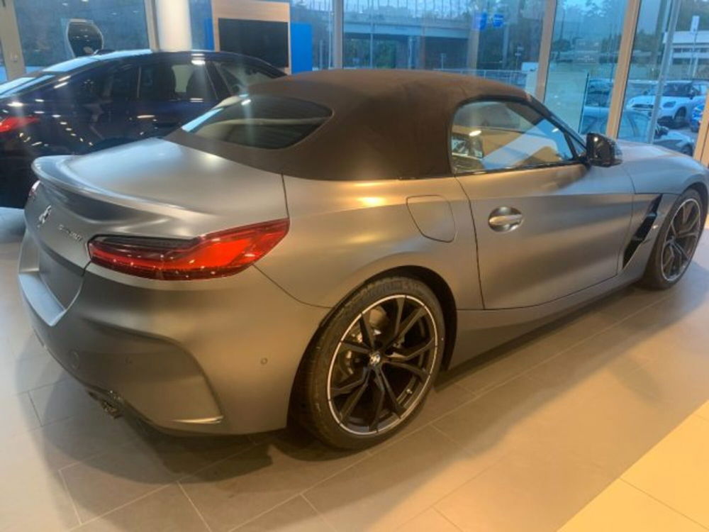 BMW Z4 Cabrio nuova a Lecce (19)