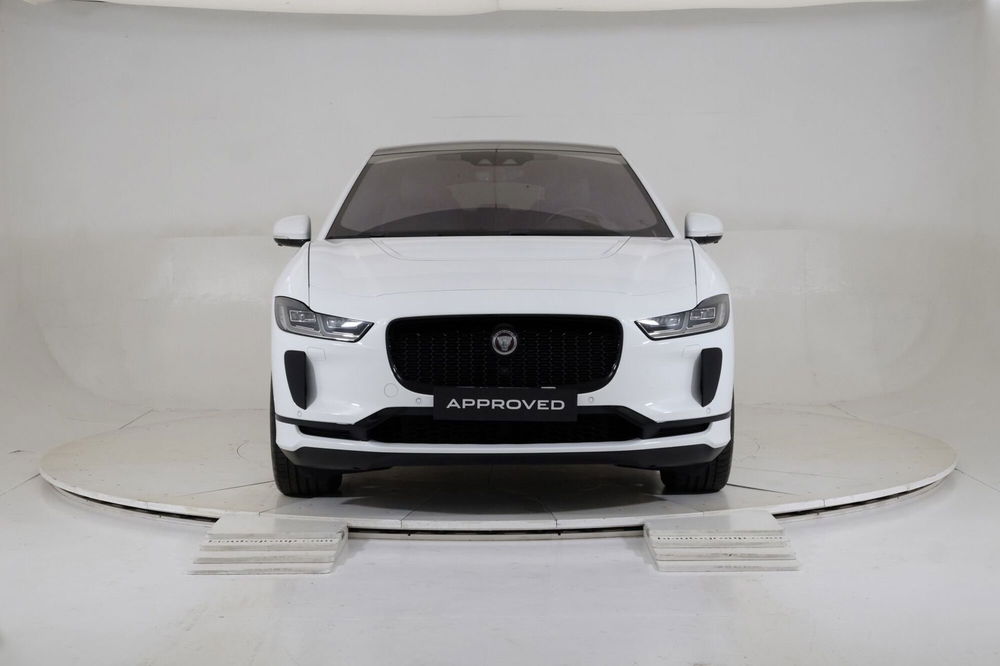 Jaguar I-Pace usata a Torino (8)