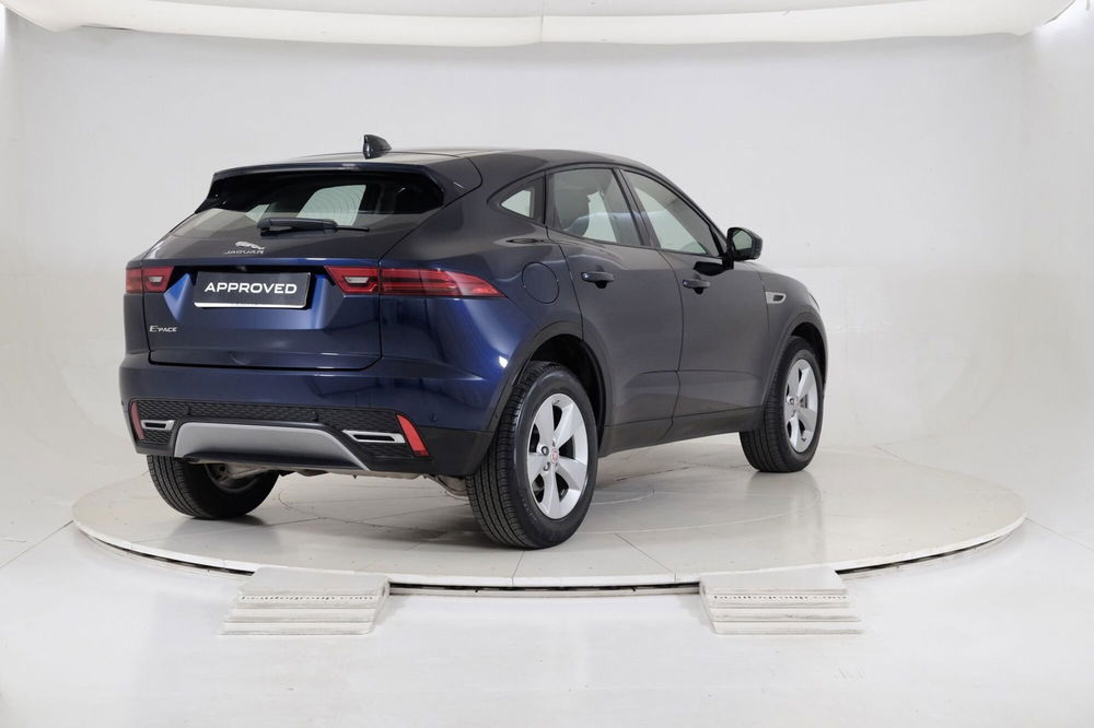 Jaguar E-Pace usata a Torino (2)