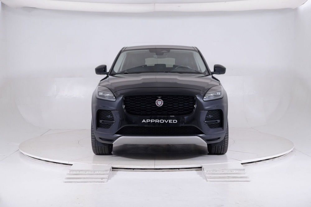 Jaguar E-Pace usata a Torino (8)