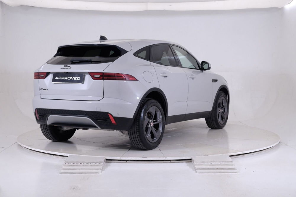 Jaguar E-Pace usata a Torino (2)