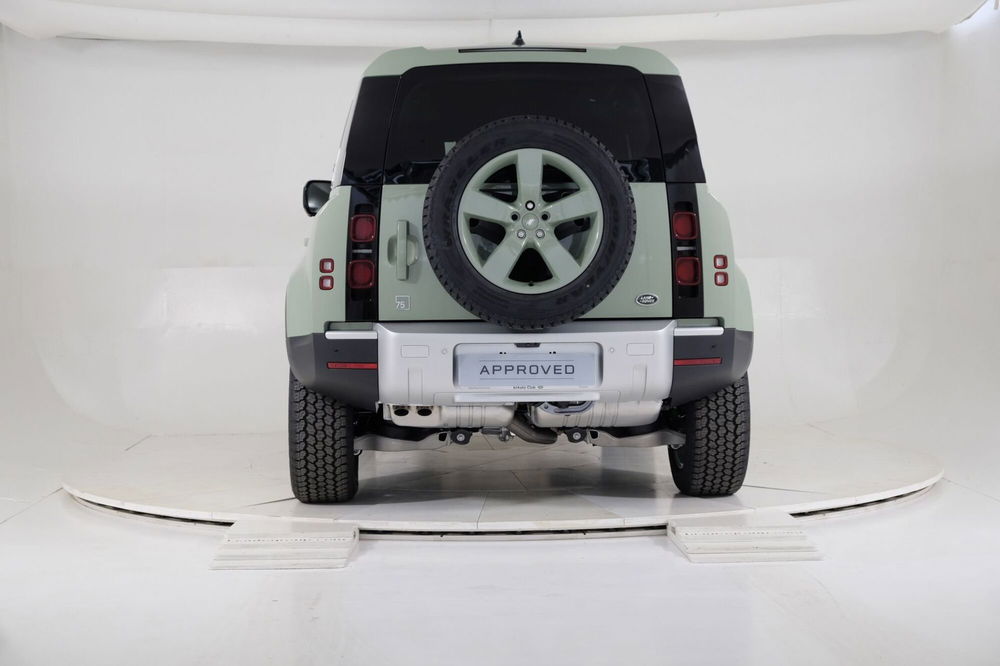 Land Rover Defender usata a Torino (7)