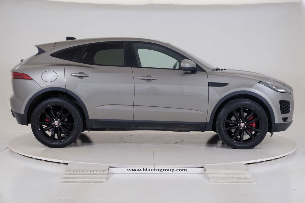 Jaguar E-Pace usata a Torino (6)