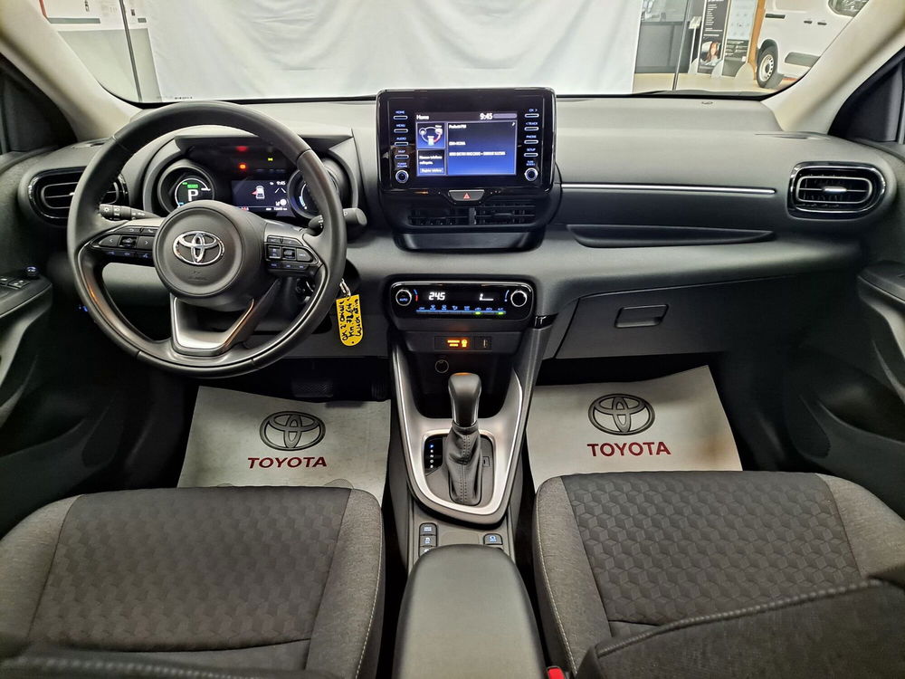 Toyota Yaris usata a Roma (10)