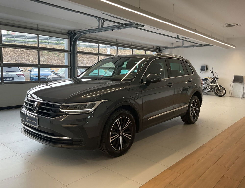 Volkswagen Tiguan usata a Salerno