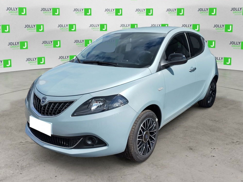 Lancia Ypsilon nuova a Frosinone