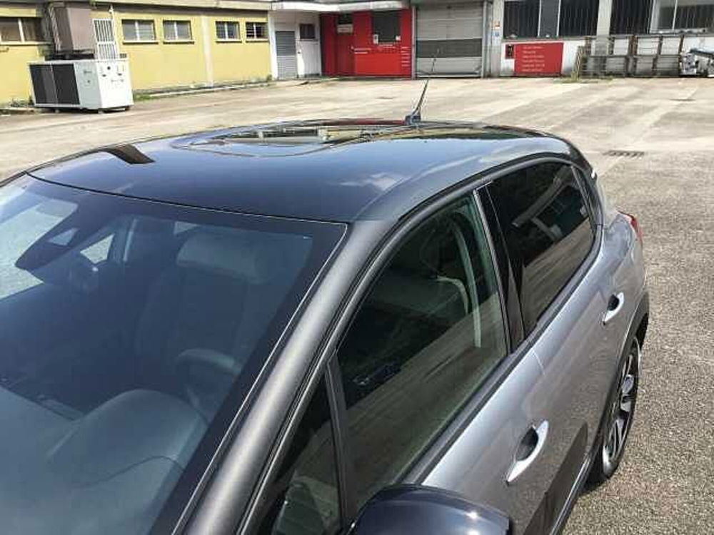 Citroen C3 nuova a Varese (18)