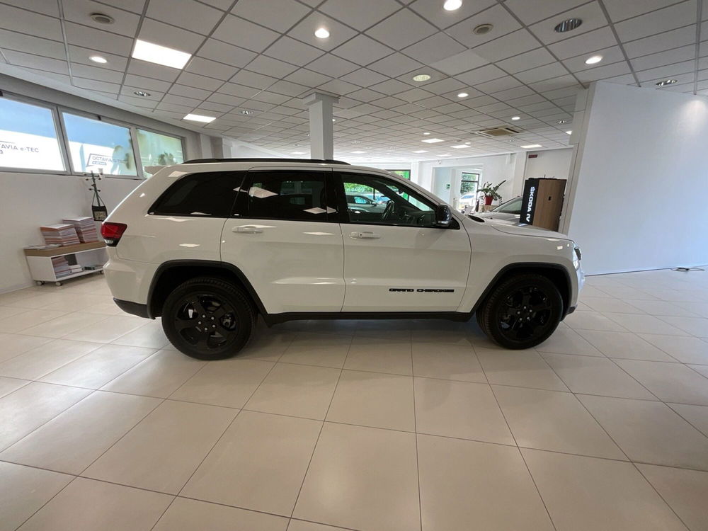 Jeep Grand Cherokee usata a Pescara (7)