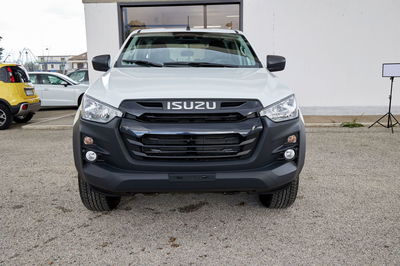 Isuzu D-Max Pick-up 1.9 Crew Cab Satellite 4WD A/C nuova a Teramo