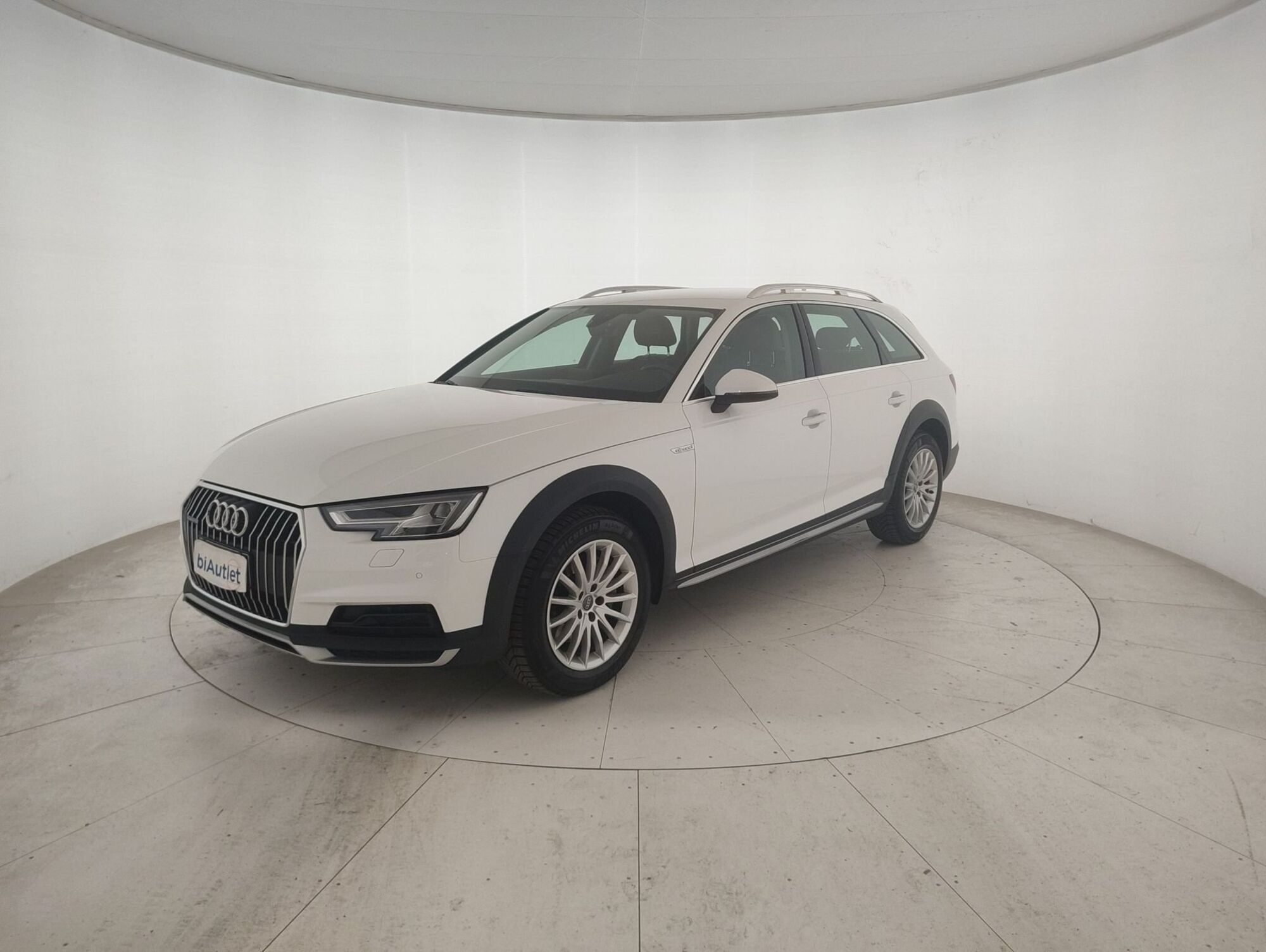 Audi A4 Allroad 2.0 TDI 190 CV Business del 2016 usata a Alessandria