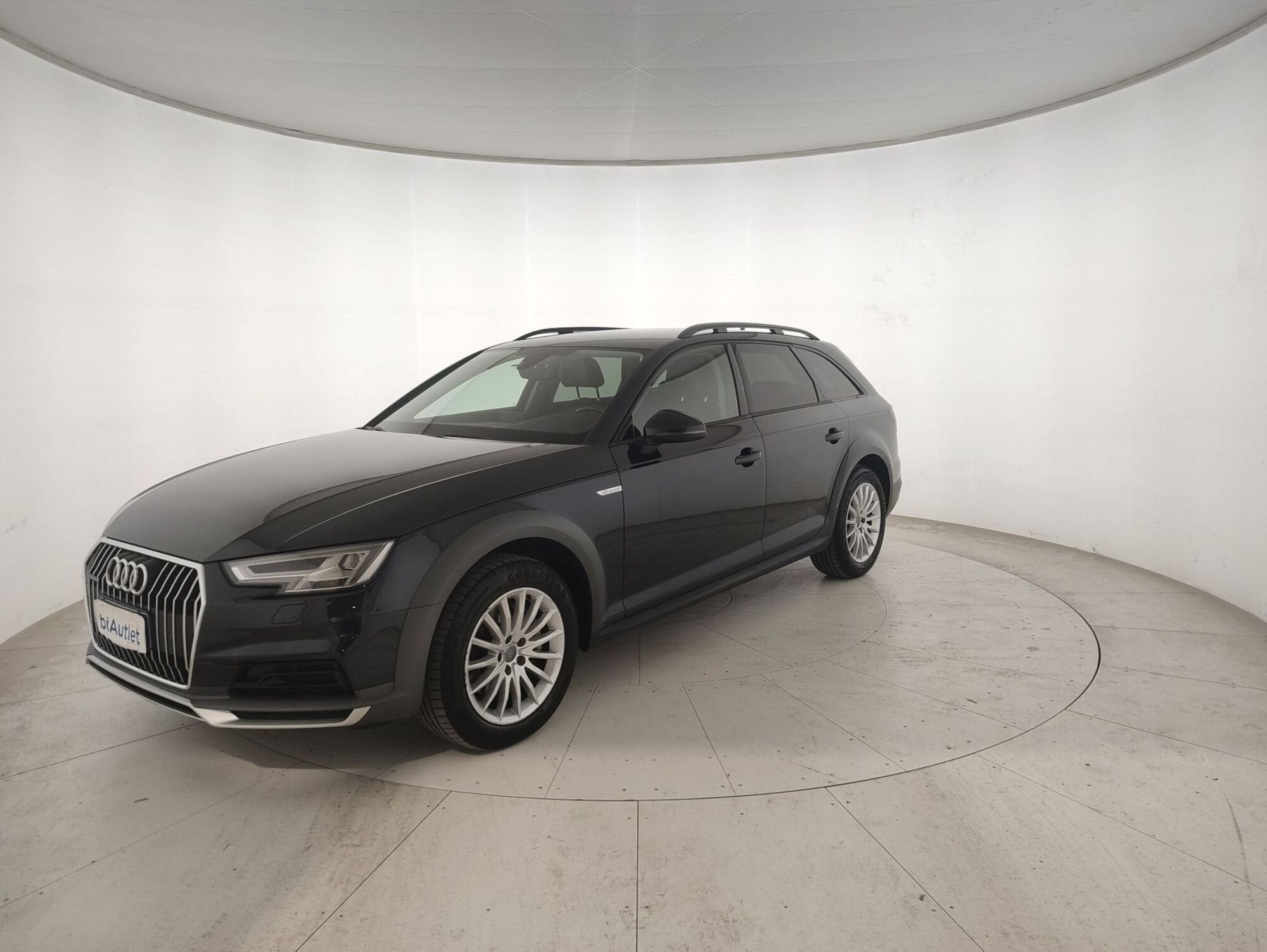 Audi A4 Allroad 2.0 TDI 190 CV Business del 2017 usata a Alessandria