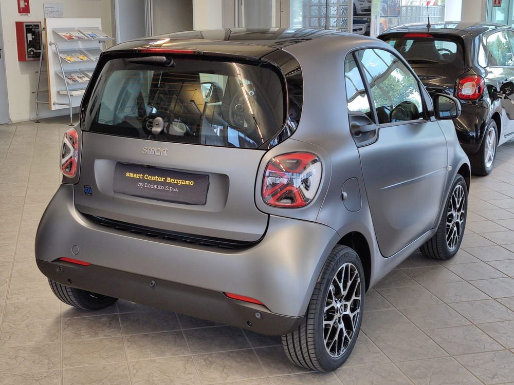 smart Fortwo nuova a Bergamo (5)