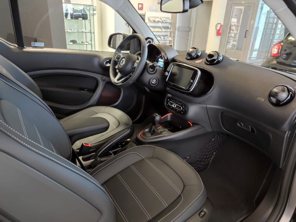 smart Fortwo nuova a Bergamo (9)