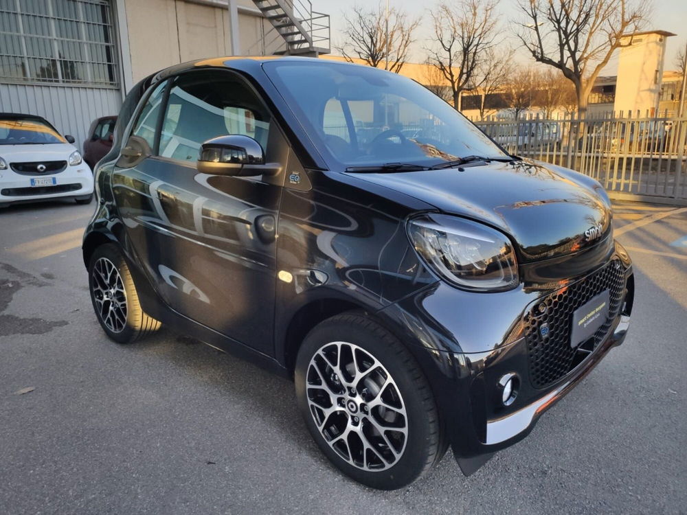 smart Fortwo nuova a Bergamo (3)