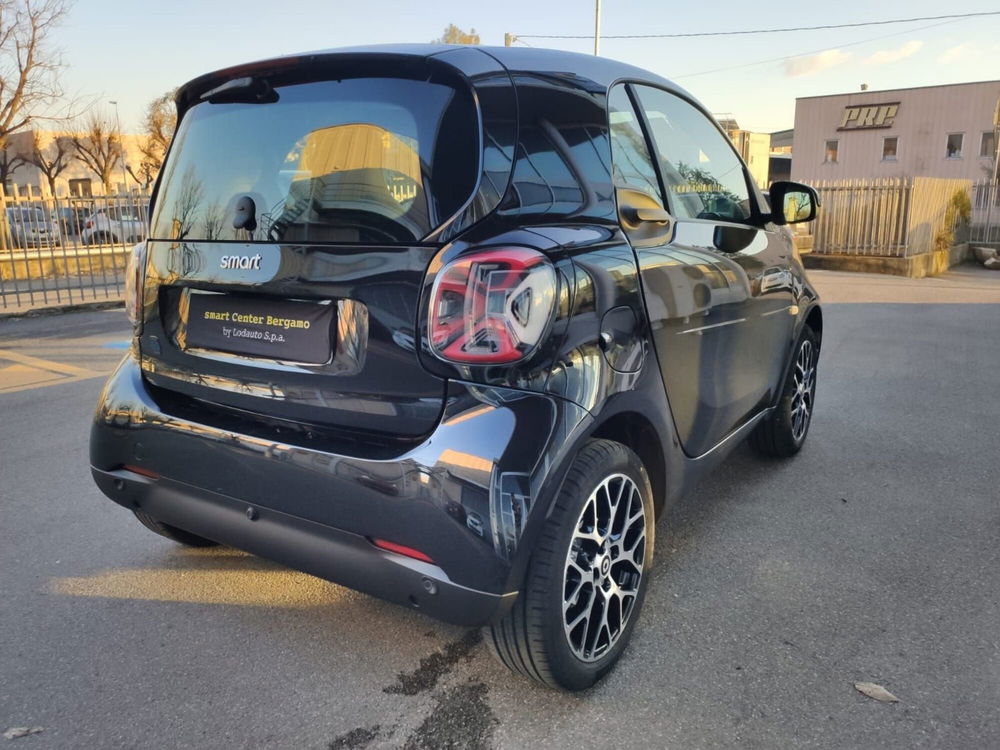 smart Fortwo nuova a Bergamo (6)