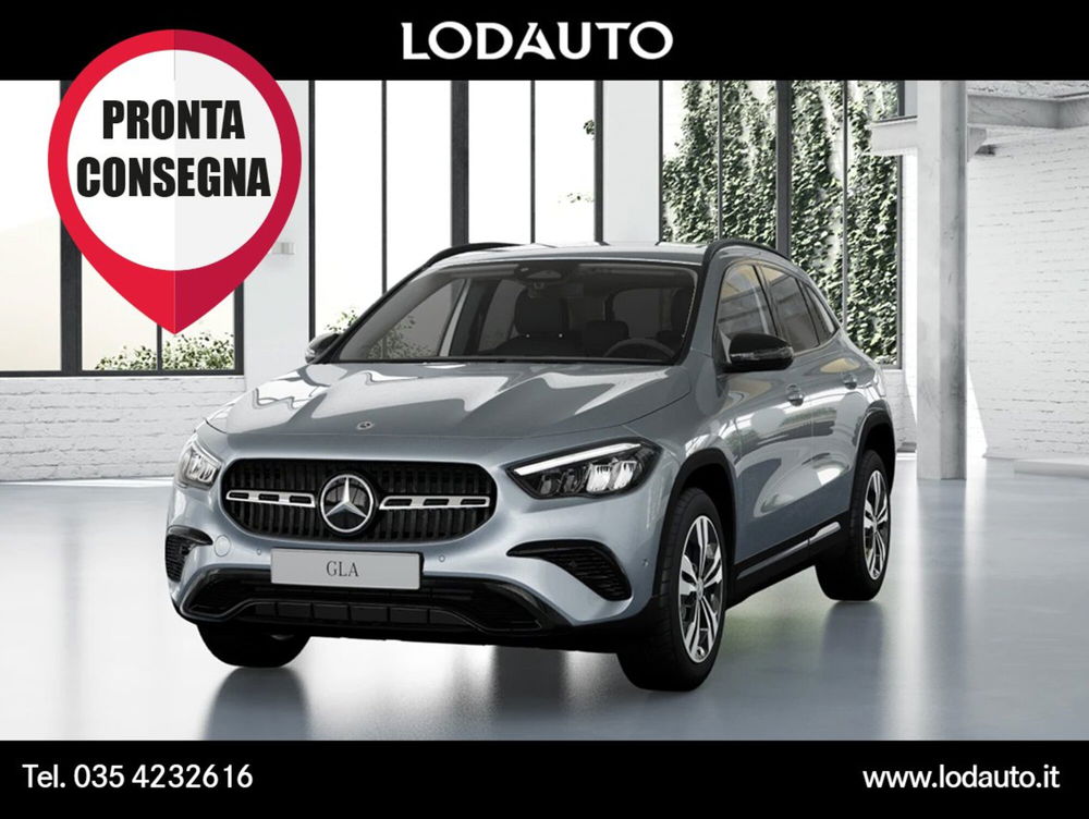 Mercedes-Benz GLA SUV nuova a Bergamo