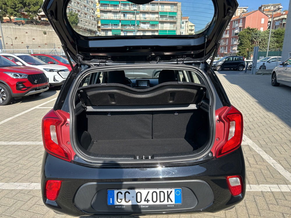 Kia Picanto nuova a Imperia (15)