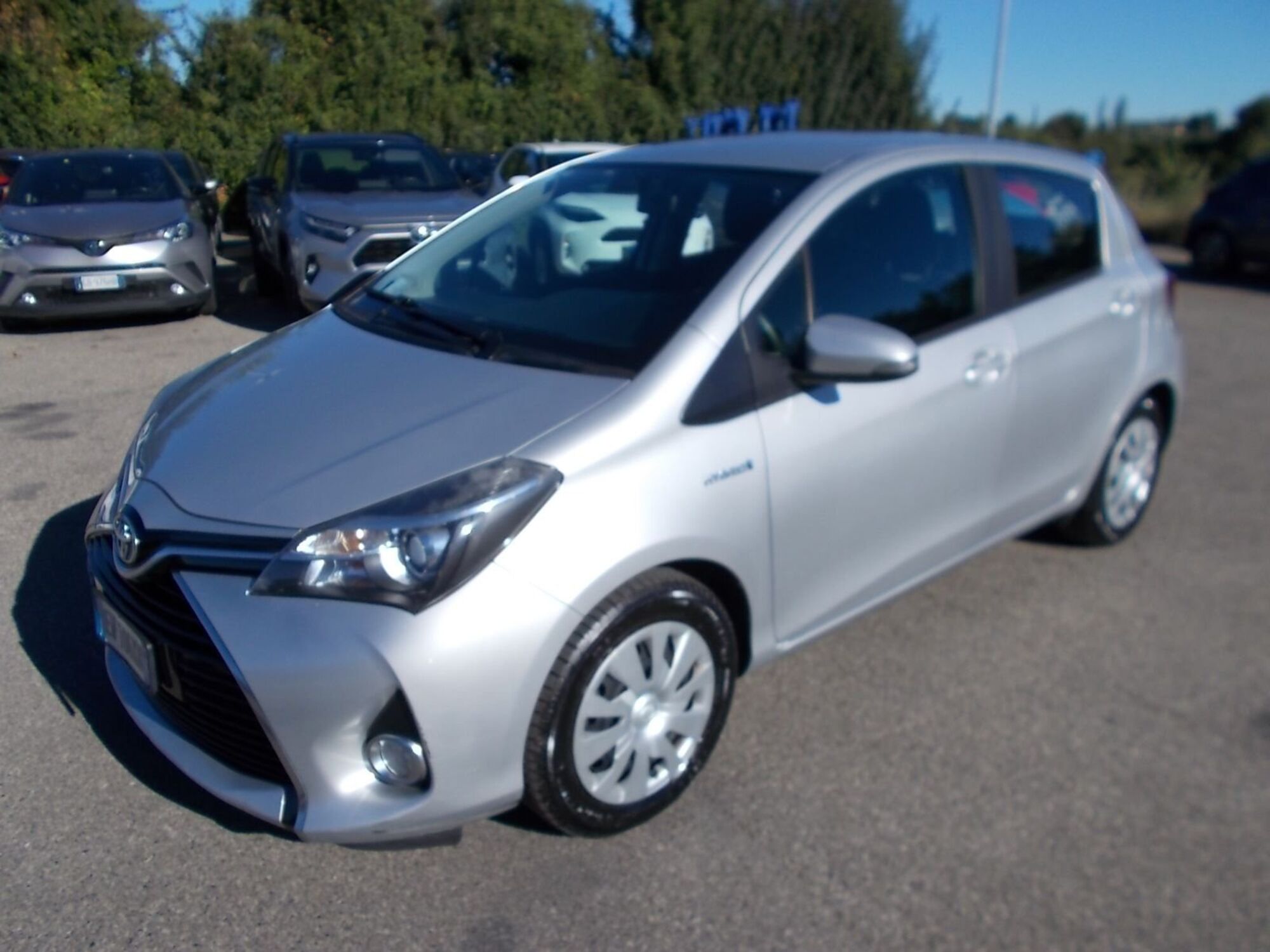 Toyota Yaris 1.5 Hybrid 5 porte Active  del 2014 usata a Piacenza