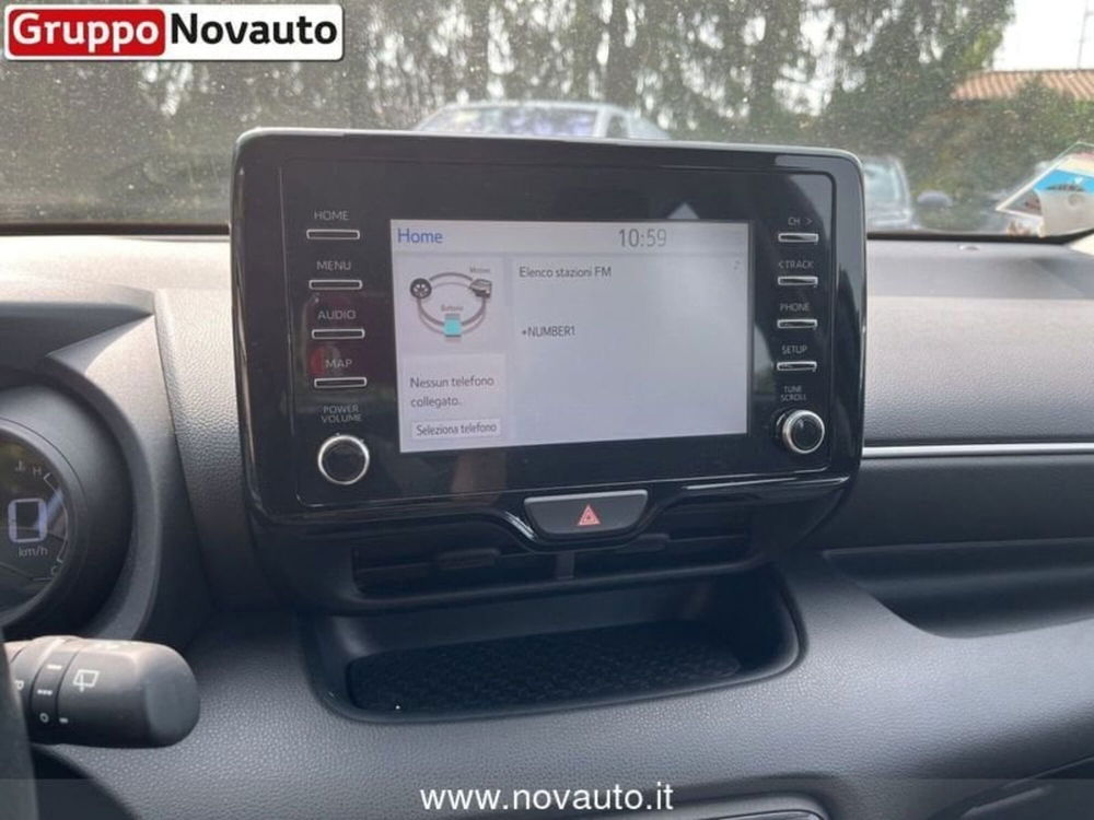 Toyota Yaris Cross usata a Varese (9)