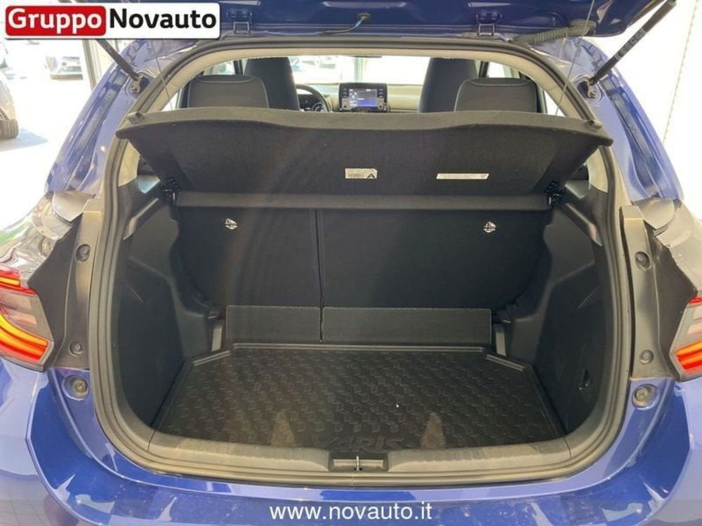 Toyota Yaris Cross usata a Varese (7)